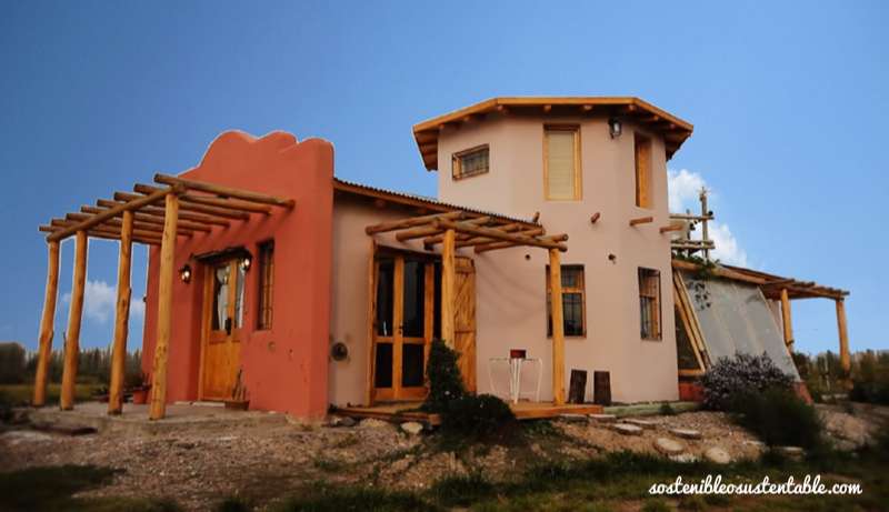 Vivenda ecosostenible bioconstrucció de casa ecològica